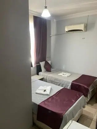 Çift Kişilik, Şehir Manzaralı