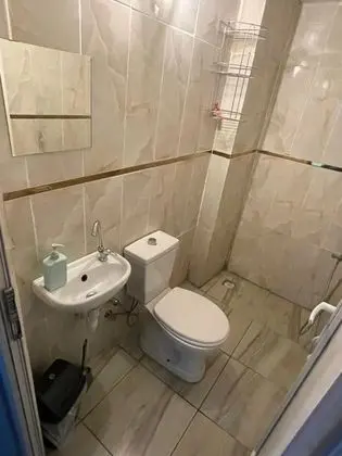 Çift Kişilik, Şehir Manzaralı