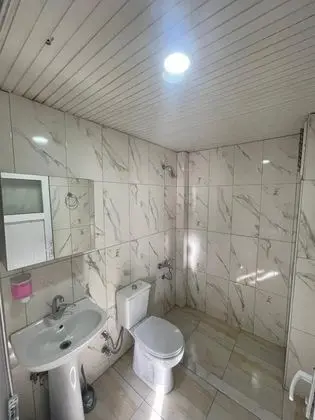 Triple, Şehir Manzaralı