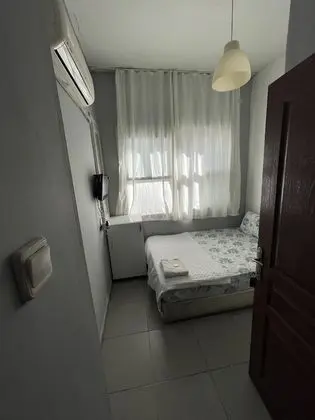 Standard Tek Büyük veya İki Ayrı Yataklı Oda, Özel Banyo