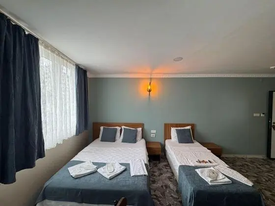 Apart Oda, Sokak Manzaralı, Mutfaklı