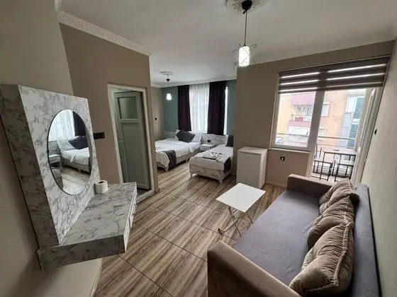Apart Oda, Sokak Manzaralı, Mutfaklı