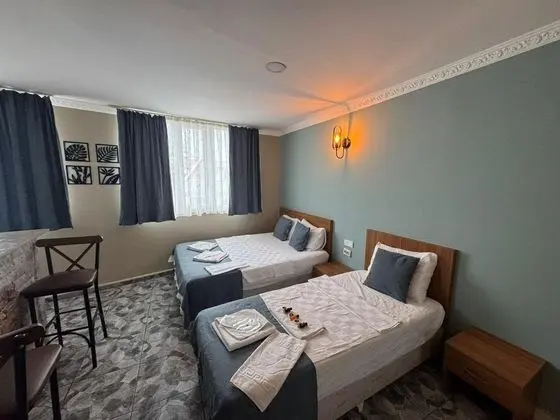 Apart Oda, Sokak Manzaralı, Mutfaklı