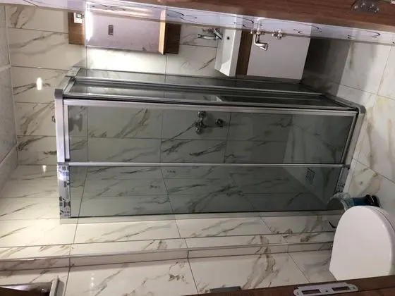 Standart Oda, Şehir Manzaralı