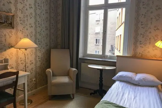 Standard Tek Kişilik Oda, 1 Tek Kişilik Yatak, Özel Banyo, Kısmi Deniz Manzarası
