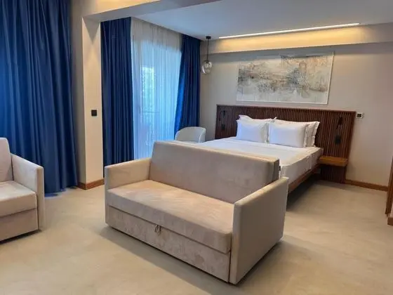 Suite, Deniz Manzaralı, Balkonlu