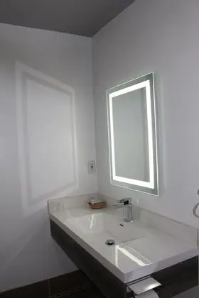 Comfort Oda, 2 Büyük (Queen) Boy Yatak, Engellilere Uygun, Şehir Manzaralı