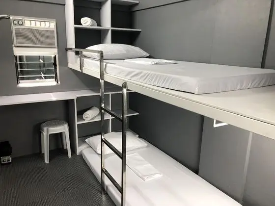 Basic Oda, Ortak Banyo