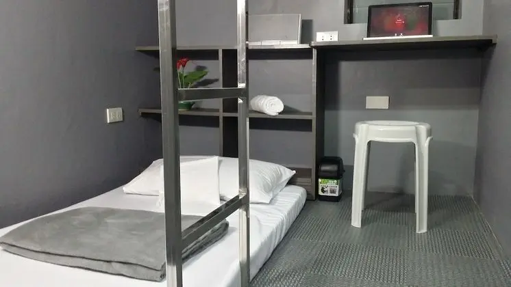 Basic Oda, Ortak Banyo