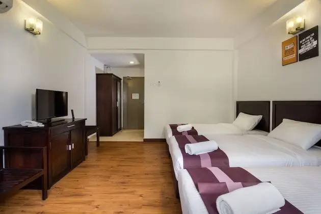 Deluxe Üç Kişilik Oda, Bahçe Manzaralı