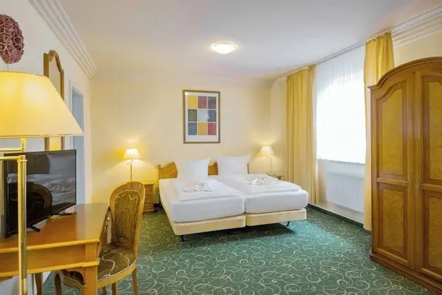 Tek Büyük Yataklı Oda