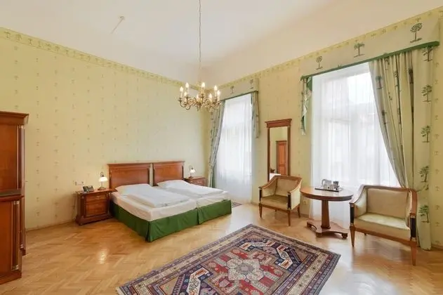 Comfort Tek Büyük Yataklı Oda