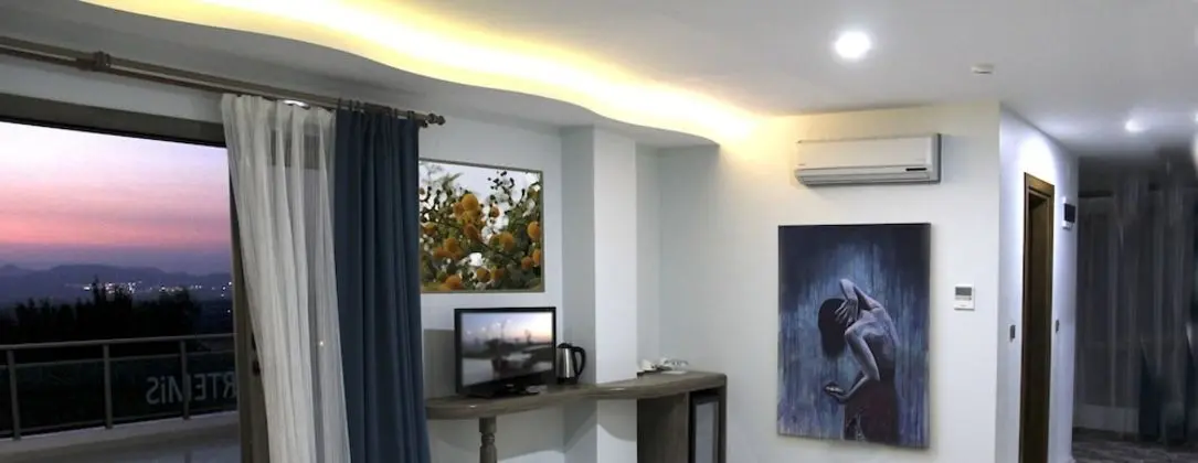 Standard Triple Room, Terrace