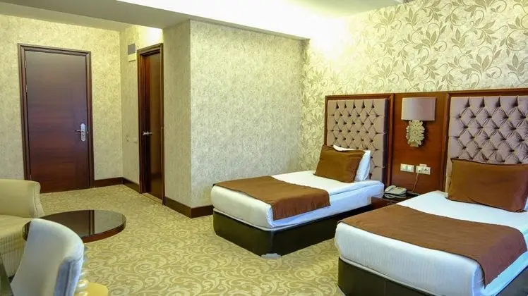 Standart Oda, Şehir Manzaralı
