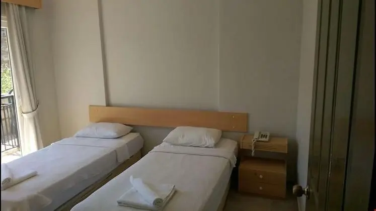 Apart Oda Deniz Manzaralı