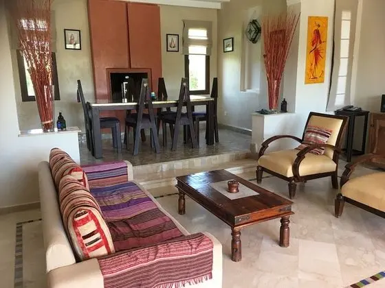 Deluxe Villa, 3 Yatak Odası, Sigara İçilmez, Havuz Manzaralı