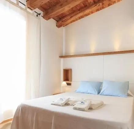 Tek Büyük Yataklı Oda, Balkon, Kısmi Deniz Manzaralı (Menorca)