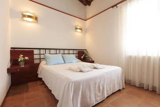 Tek Büyük Yataklı Oda (Ibiza)