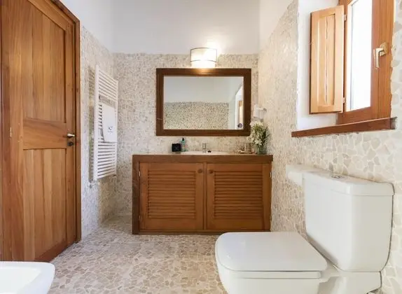 Tek Büyük Yataklı Oda (Ibiza)