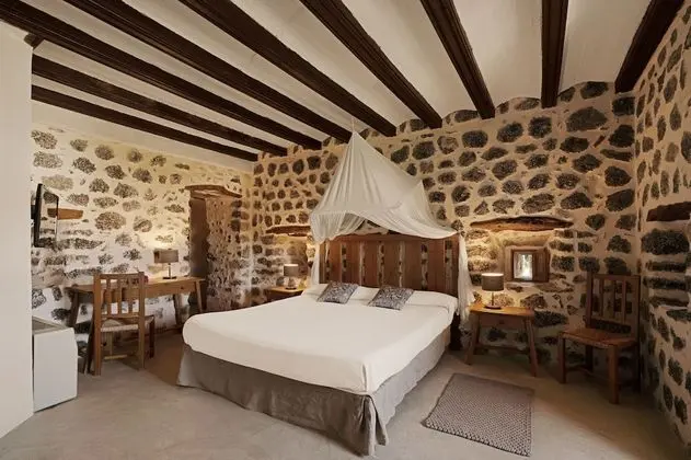 Tek Büyük Yataklı Oda (Spa access)