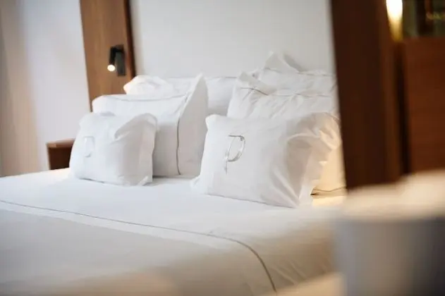 Büyük Yataklı Tek Kişilik Oda (Spa Access)