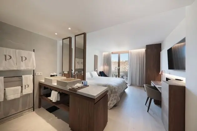 Superior Tek Büyük Yataklı Oda (Spa Access)