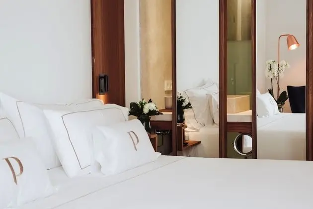 Superior Tek Büyük Yataklı Oda (Spa Access)