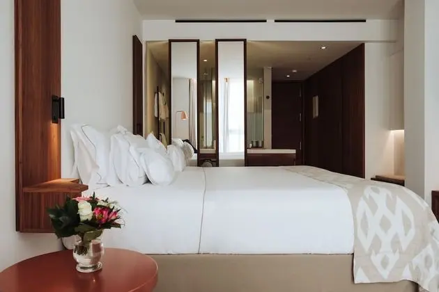 Superior Tek Büyük Yataklı Oda (Spa Access)