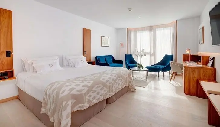 Superior Tek Büyük Yataklı Oda (Spa Access)