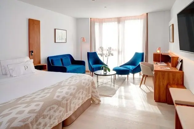 Superior Tek Büyük Yataklı Oda (Spa Access)