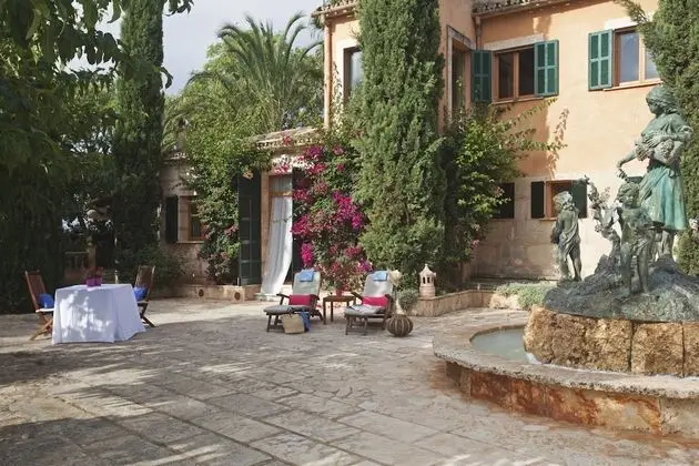 Villa