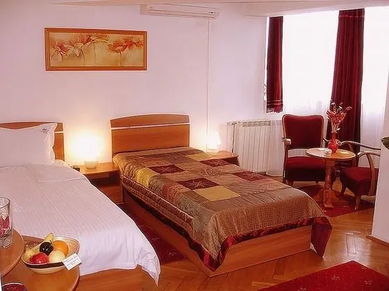 Standard Büyük Yataklı Tek Kişilik Oda (Fruit basket uppon arrival)