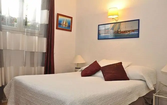 Economy Tek Büyük Yataklı Oda