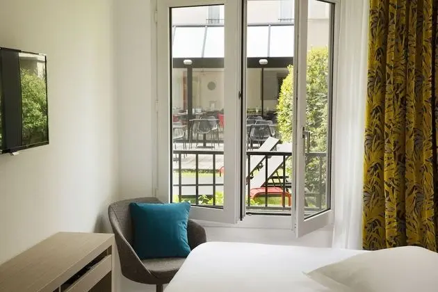 Comfort Tek Büyük Yataklı Oda