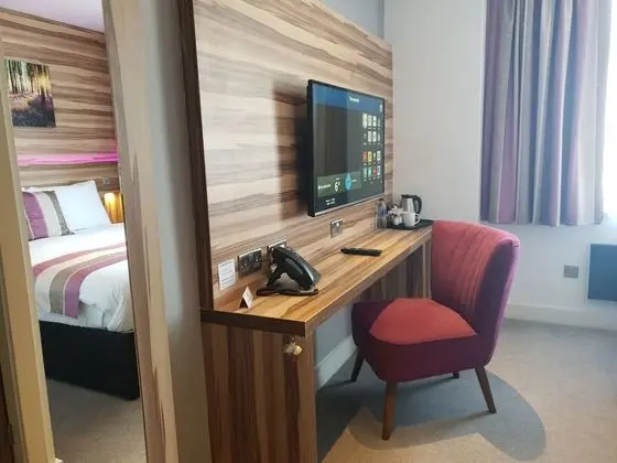 Deluxe Tek Büyük Yataklı Oda, Banyolu/Duşlu