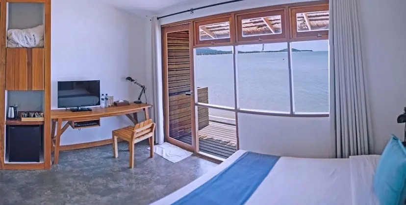 Honeymoon Bungalov, Denize Sıfır