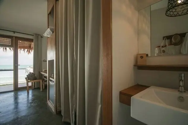 Honeymoon Bungalov, Denize Sıfır