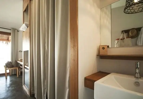 Honeymoon Bungalov, Denize Sıfır