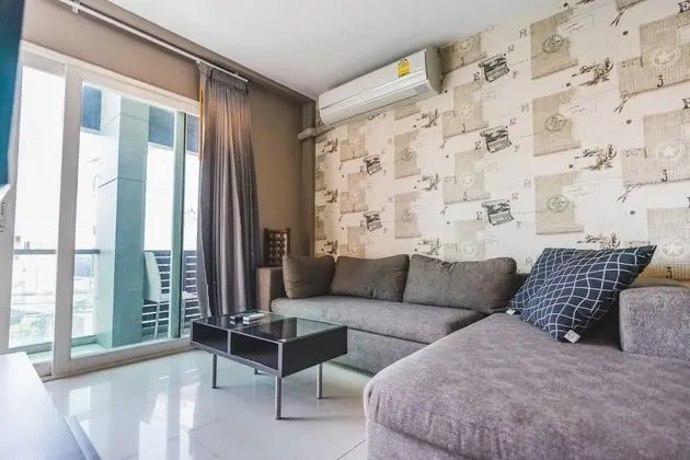 Apartment with Balcony