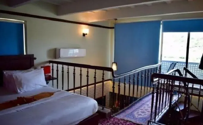 Deluxe Tek Büyük Yataklı Oda