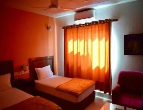 Deluxe Üç Kişilik Oda