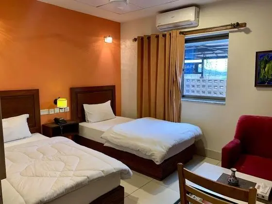 Deluxe Üç Kişilik Oda