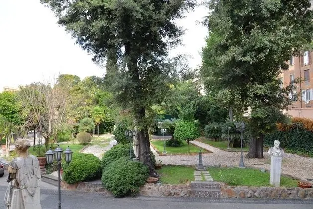 Standard Süit, Bahçe Manzaralı