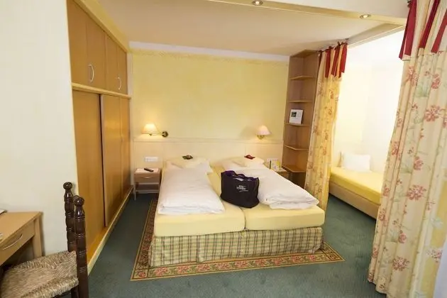 Comfort Tek Büyük Yataklı Oda