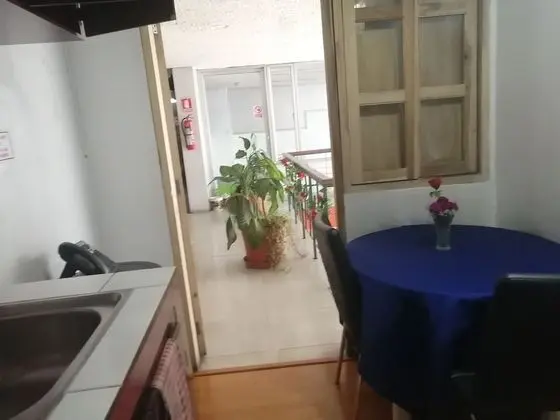 Business Dört Kişilik Oda, 2 Büyük (Queen) Boy Yatak, Sigara İçilmez