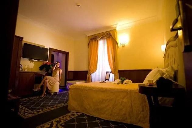 Standard Tek Büyük veya İki Ayrı Yataklı Oda