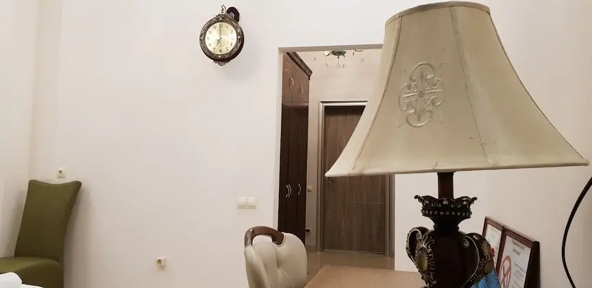 Basic Tek Büyük Yataklı Oda, 1 Büyük (Queen) Boy Yatak, Şehir Manzaralı
