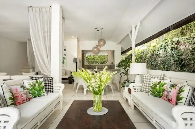 Villa, 3 Yatak Odası, Havuz Manzaralı