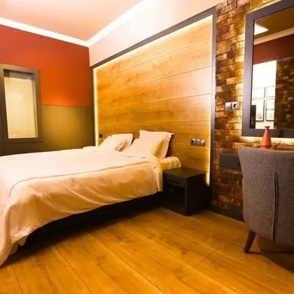 Deluxe Oda,şehir Veya Dağ Manzaralı,büyük Yataklı