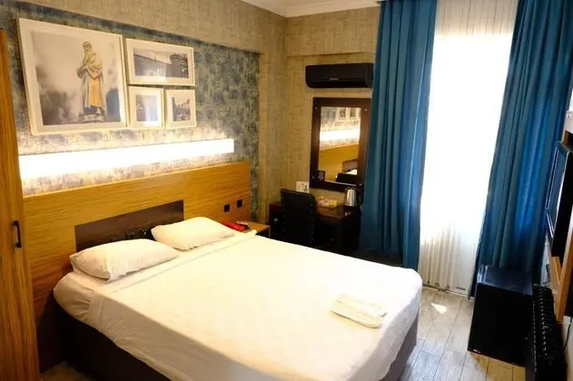 Standart Oda, Şehir Manzaralı